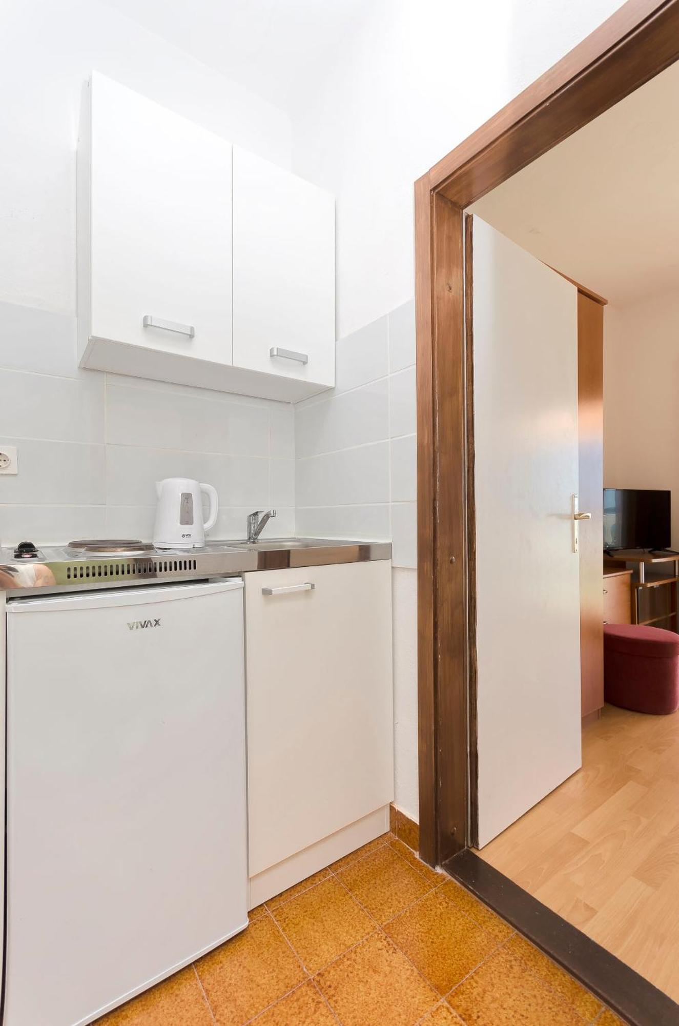 Apartment And Rooms Artina Vodice Exterior foto