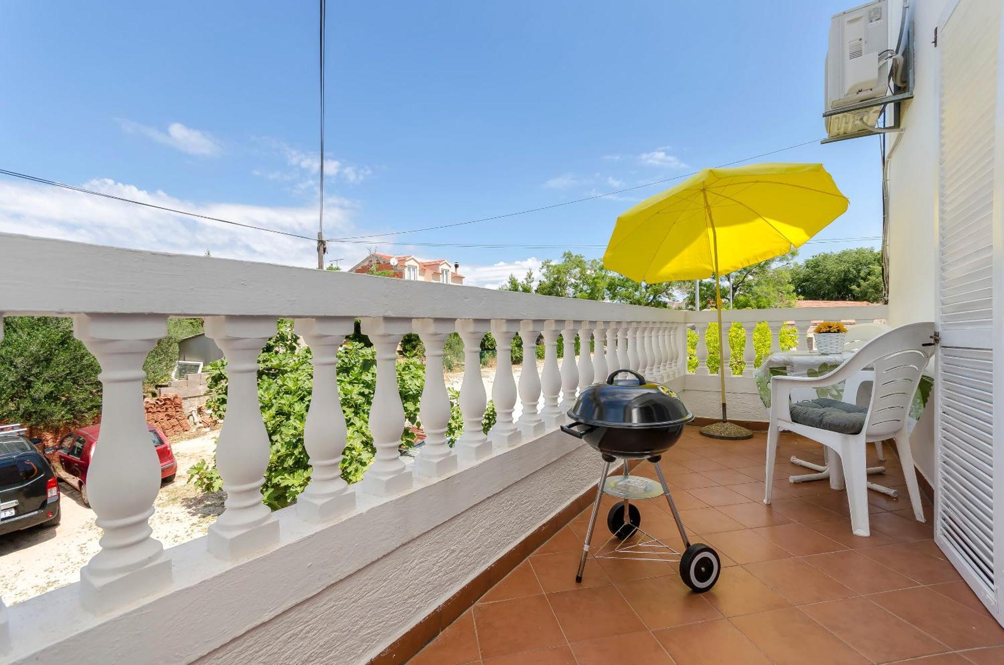 Apartment And Rooms Artina Vodice Exterior foto