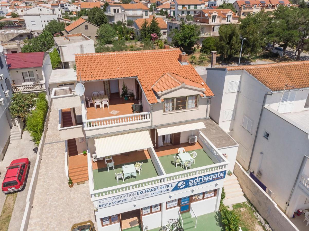 Apartment And Rooms Artina Vodice Exterior foto